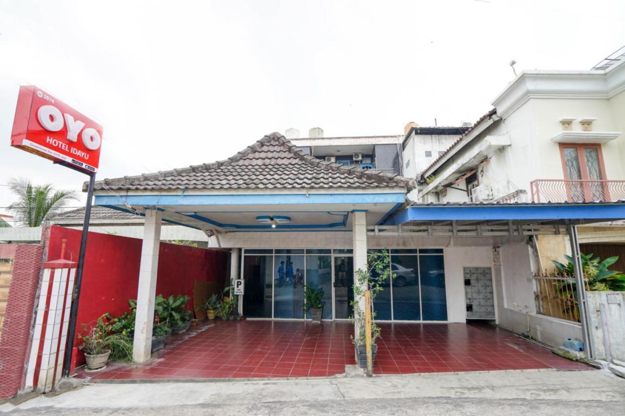 Oyo 2876 Hotel Idayu Palembang Exterior photo