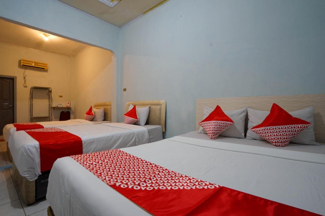 Oyo 2876 Hotel Idayu Palembang Exterior photo